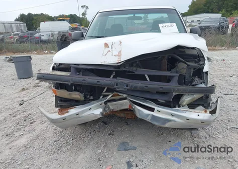 2001 Chevrolet Silverado 1500 из США, поврежденный, VIN 1GCEC14W11Z111266